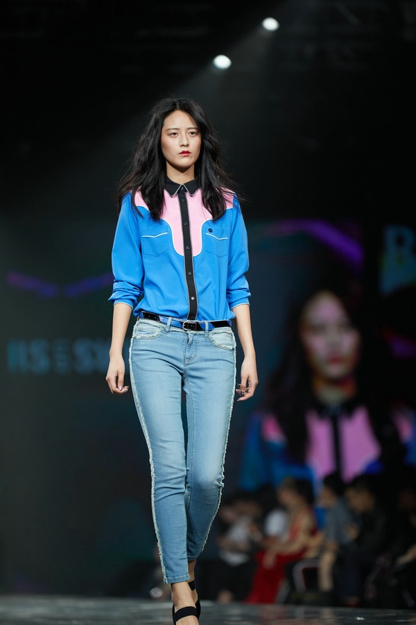 設計師 Truus & Riet Spijkers1