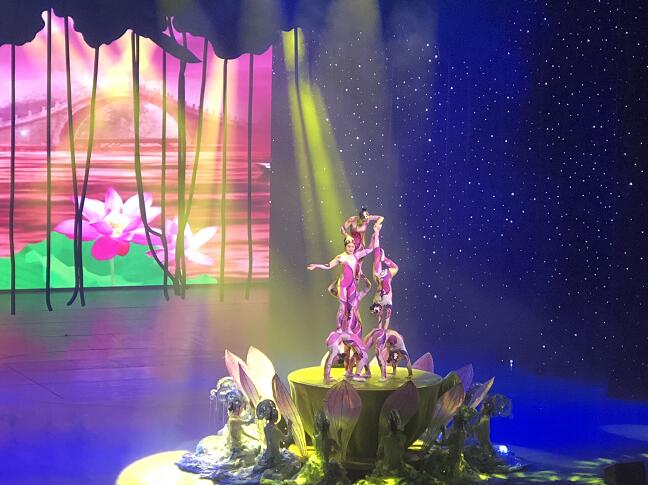 推動傳統時尚文化傳承 2018全球旗袍盛典橫店影視城盛大舉行 