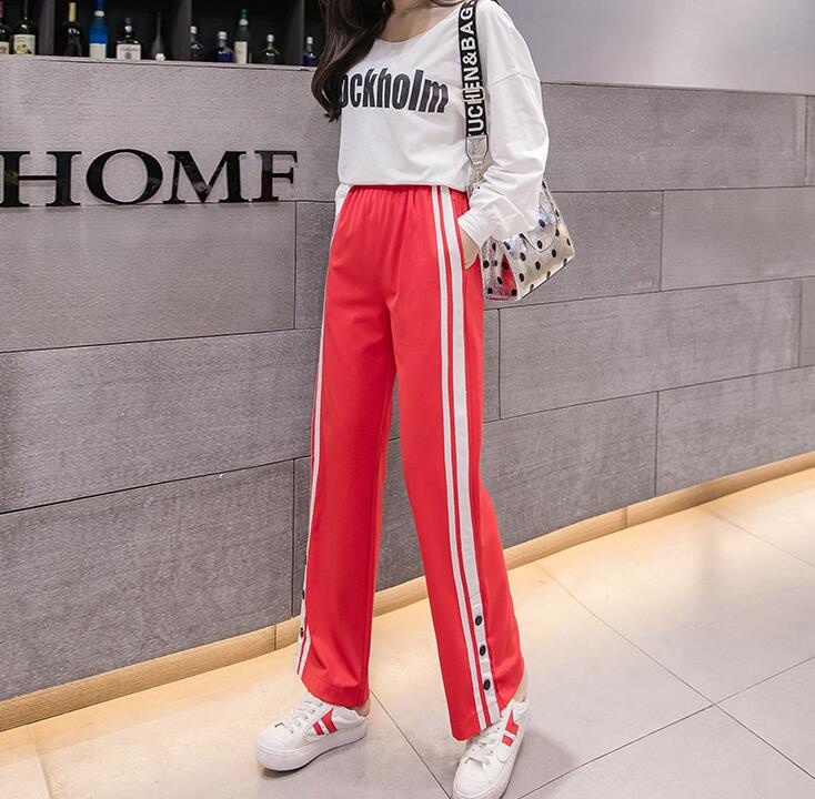 紅色闊腿褲該怎么搭配上衣好看圖