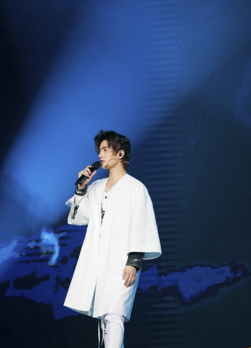 鉑金光芒 閃耀蓉城 國際鉑金協(xié)會(PGI)助力楊洋2018生日會