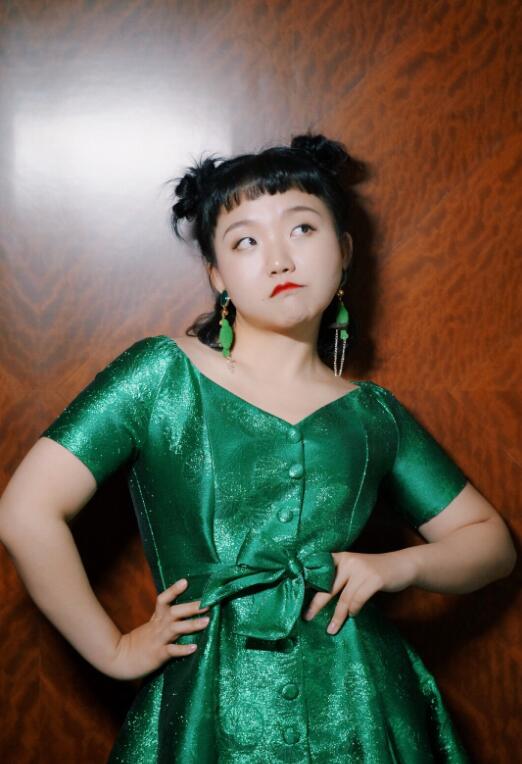 嘟嘟臉瞇瞇眼，靠辣眼睛收獲萬千粉絲，竟成延禧攻略女主？