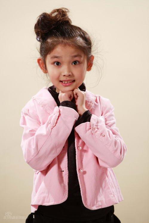 家有外星人 定妝照