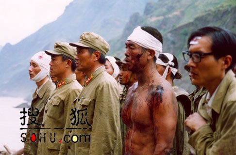 鐵色高原劇照一