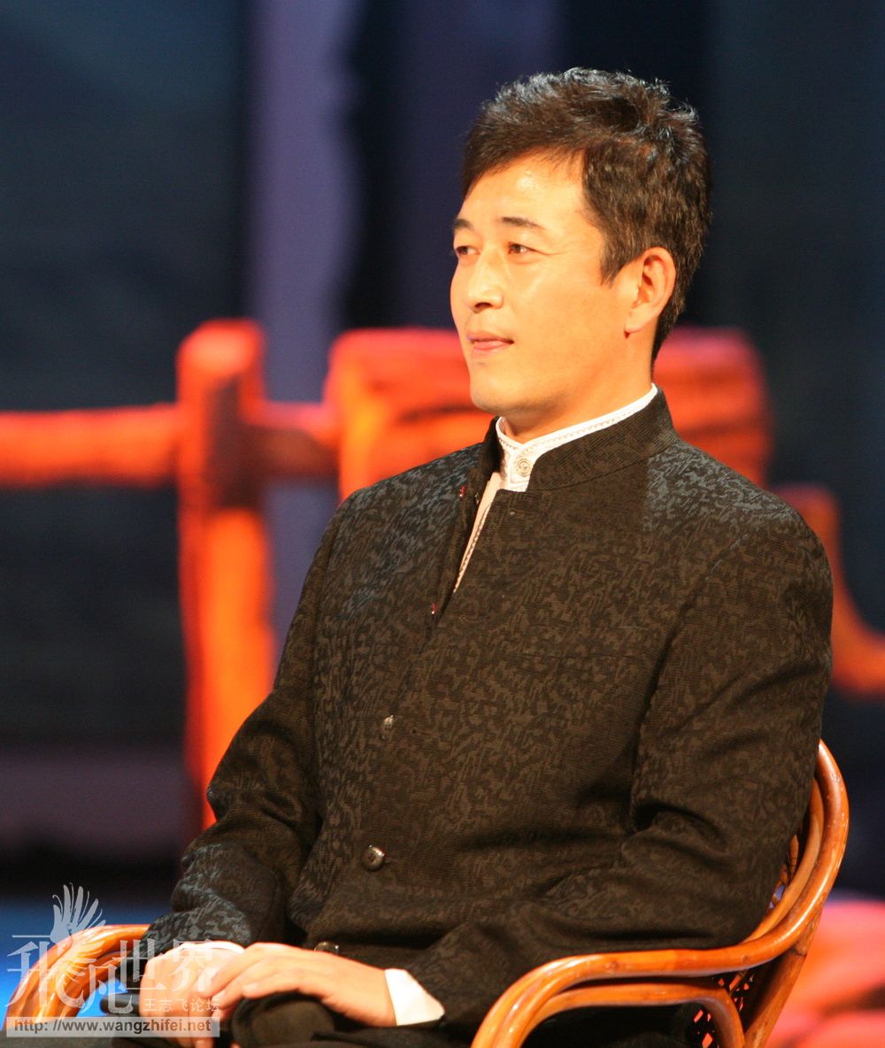 爸媽都是老黨員  咱爸咱媽六十年