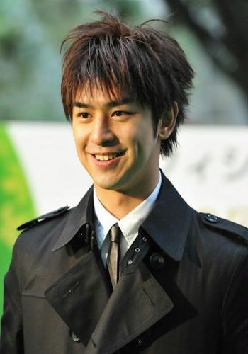 極速青春  男主角：陳柏霖