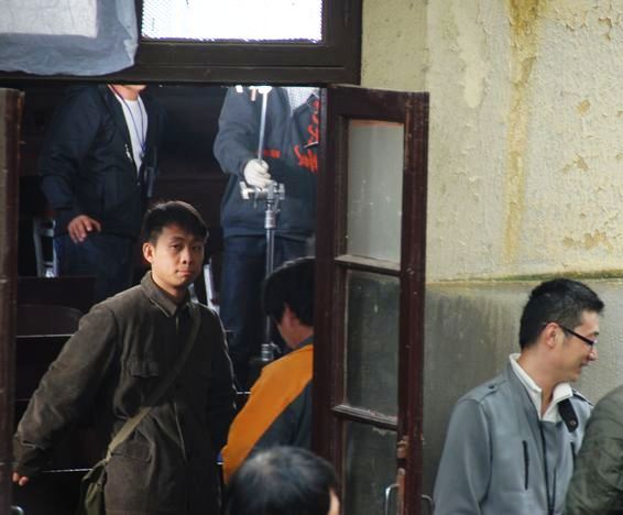 雪花那個(gè)飄劇照之一