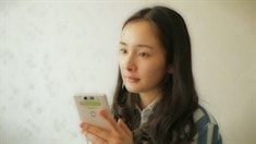 楊冪盲人體驗(yàn)