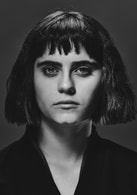 艾莉·依沃奈茲