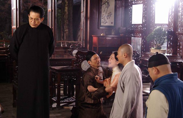 《紫玉金砂》劇照