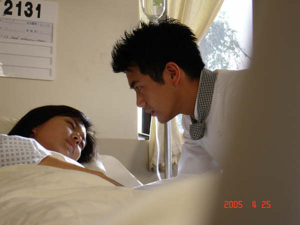 2005年《海豚愛上貓》劇照