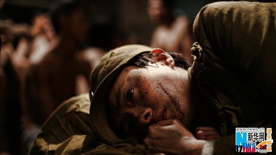 《十送紅軍》曝劇照 萬茜演繹硝煙中的玫瑰