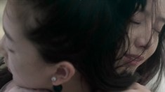 片段之周冬雨佟麗婭“同性床戲”