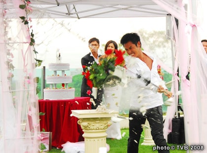 《與敵同行》劇照1