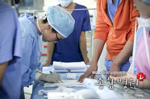 電視劇《綜合醫(yī)院2》劇照（2）