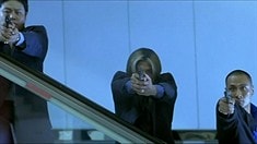  “槍火版”預(yù)告片