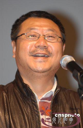 耳朵大有福主演范偉宣傳圖片