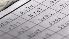 劇場(chǎng)版預(yù)告片