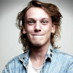 杰米·坎貝爾·鮑爾/Jamie Campbell Bower