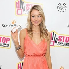 卡特里娜·寶登Katrina Bowden