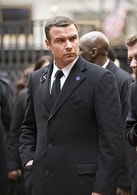 列維·施瑞博爾