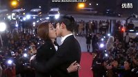 [星星大結局]金秀賢利用超能力，在紅地毯上與全智賢激吻 _標清