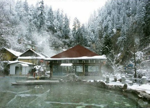 兇間雪山 精彩圖冊(cè)