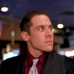 喬恩·費(fèi)儒