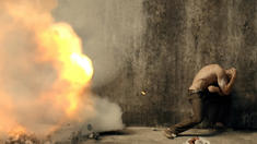 中文終極版預(yù)告片