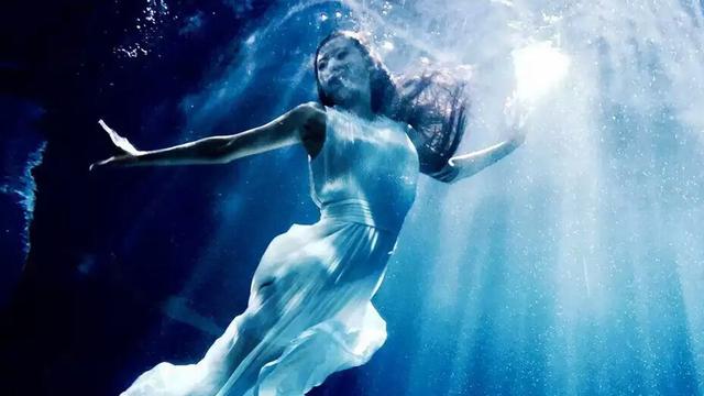 再見美人魚（上） 電影劇照