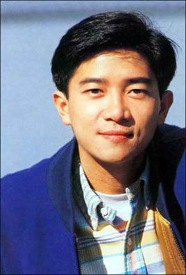 陳百?gòu)?qiáng)